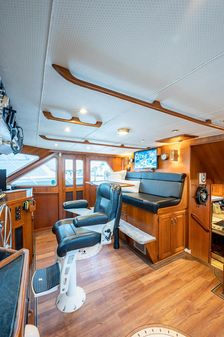 Tollycraft Pilothouse image