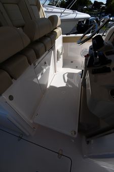 Pursuit S-368-SPORT image