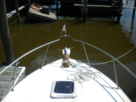 Pacemaker 26 Flybridge Cruiser image