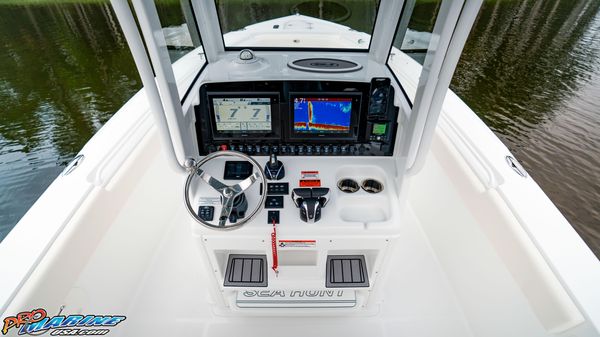 Sea Hunt Ultra 275 image