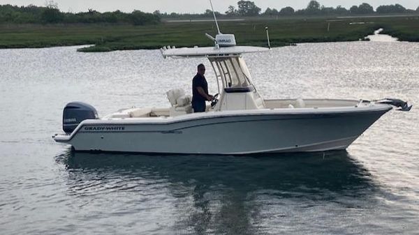 Grady-White Fisherman 236 