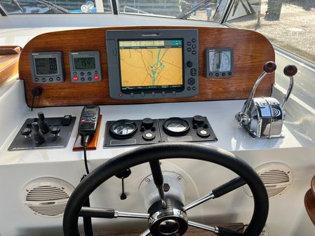 Linssen 43 SL Twin image