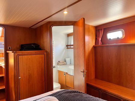 Linssen 43 SL Twin image