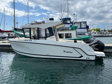 Trophy T23-PILOTHOUSE image