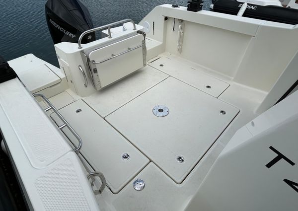 Trophy T23-PILOTHOUSE image