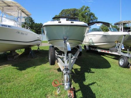 Boston-whaler 230-VANTAGE image