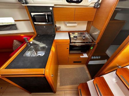 Jeanneau Sun Odyssey 349 image