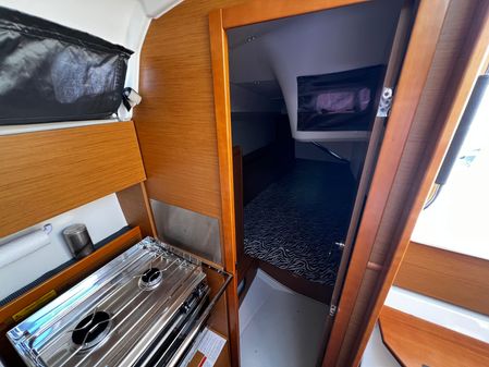 Jeanneau Sun Odyssey 349 image