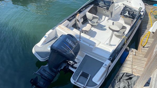 Glastron/Carlson GT200