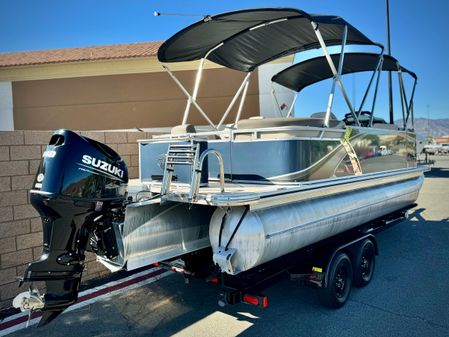 Tahoe-pontoon LTZ-QUAD-LOUNGER image