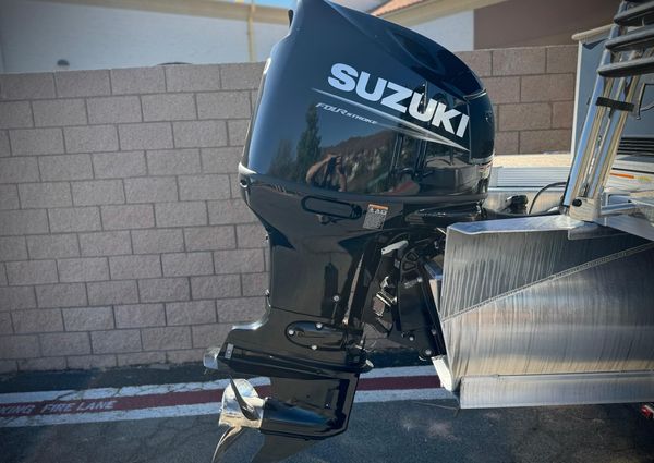 Tahoe-pontoon LTZ-QUAD-LOUNGER image