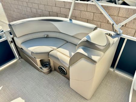 Tahoe-pontoon LTZ-QUAD-LOUNGER image