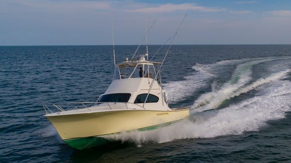 Ocean Yachts 37 Billfish 