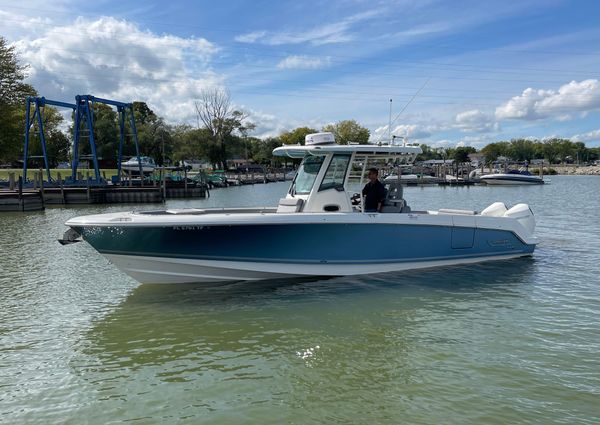 Boston Whaler 330 Outrage image