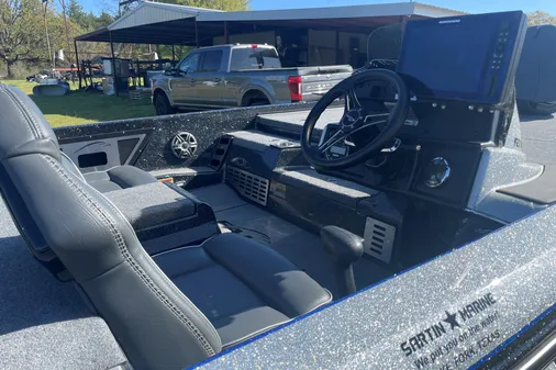 Falcon Boats F20 PREDATOR image