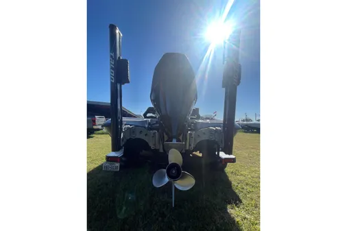 Falcon Boats F20 PREDATOR image