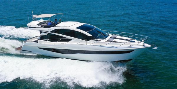 Galeon 560 Sky image