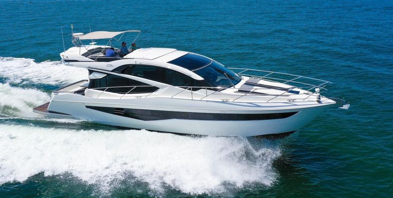 Galeon 560 Sky - main image