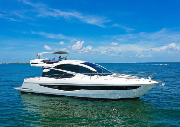 Galeon 560 Sky image