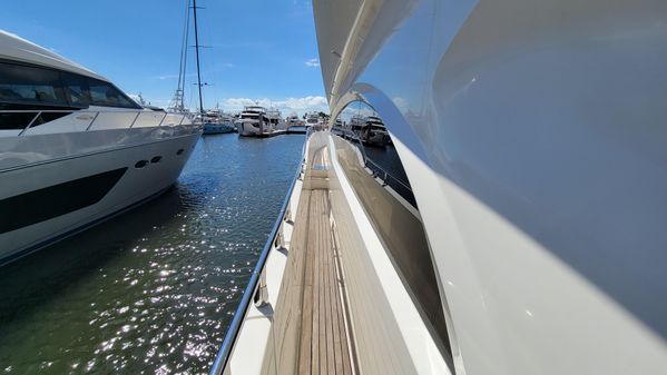 Marquis 720 image