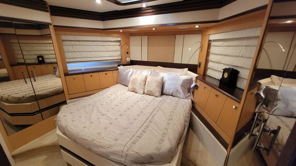 Marquis 720 image
