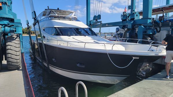 Marquis 720 image