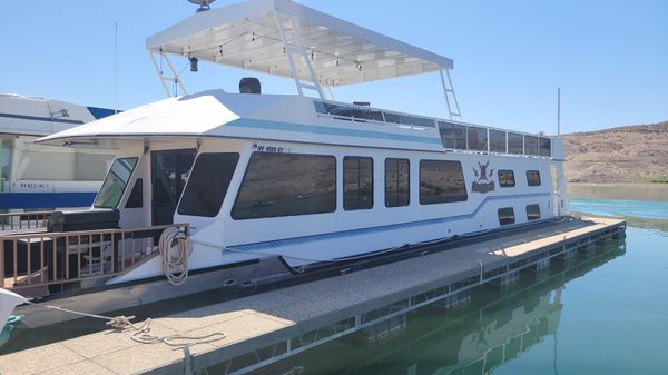 Fun Country VIP 65' Houseboat 