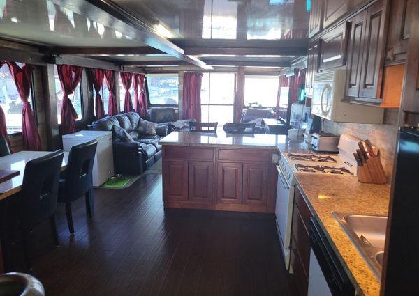 Fun-country VIP-65-HOUSEBOAT image