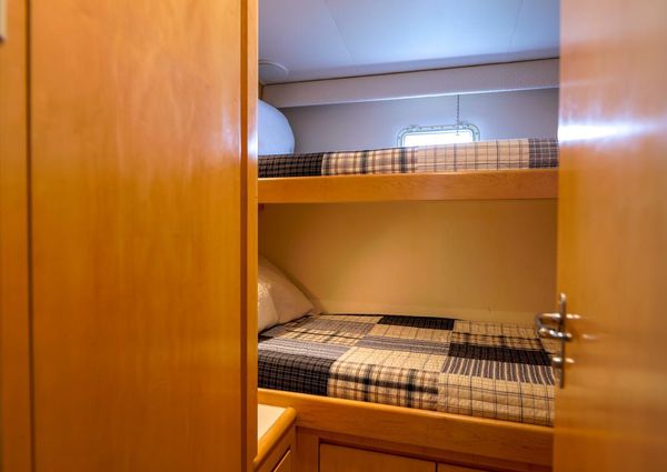 Hatteras 52 Sport Deck Motor Yacht image