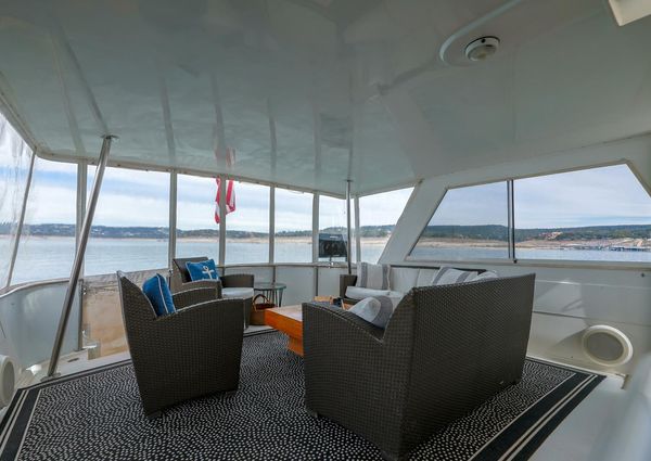 Hatteras 52 Sport Deck Motor Yacht image