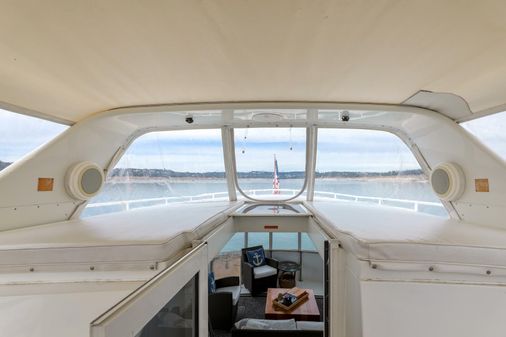 Hatteras 52 Sport Deck Motor Yacht image