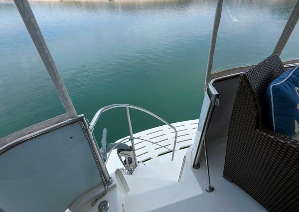 Hatteras 52 Sport Deck Motor Yacht image