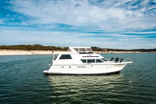 Hatteras 52 Sport Deck Motor Yacht image