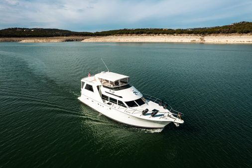 Hatteras 52 Sport Deck Motor Yacht image
