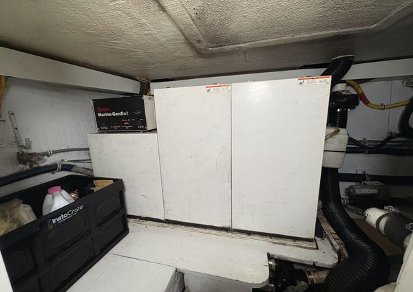 Hatteras 52 Sport Deck Motor Yacht image