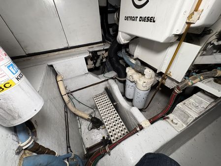 Hatteras 52 Sport Deck Motor Yacht image