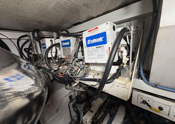 Hatteras 52 Sport Deck Motor Yacht image