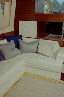 Azimut 54 Flybridge image