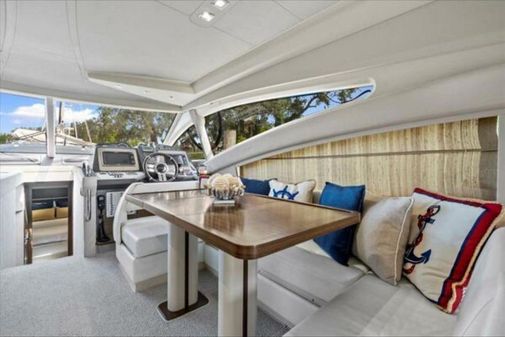 Azimut 54 Flybridge image