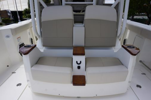 Boston Whaler 360 Outrage image