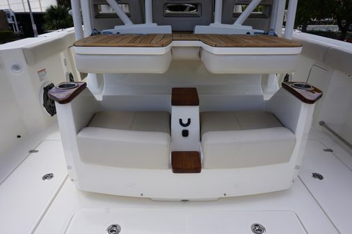 Boston Whaler 360 Outrage image