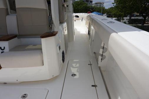 Boston Whaler 360 Outrage image