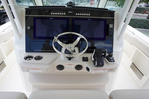 Boston Whaler 360 Outrage image