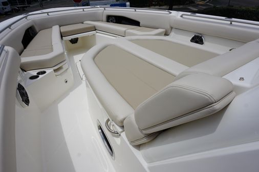 Boston Whaler 360 Outrage image