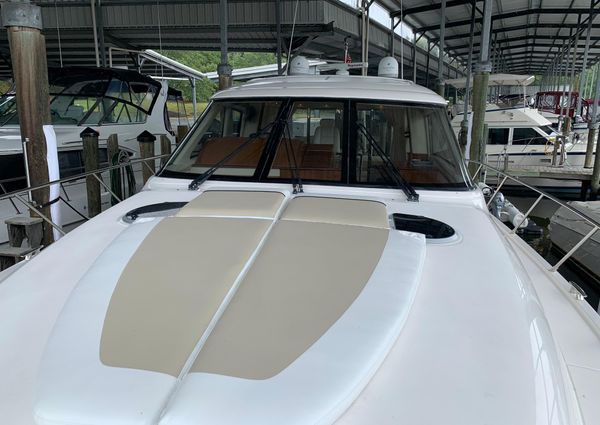 Tiara-yachts 5800-SOVRAN image
