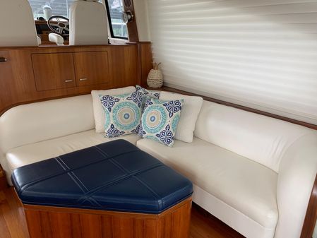Tiara Yachts 5800 Sovran image