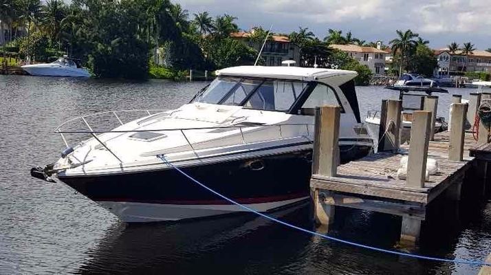Regal 35 Sport Coupe - main image