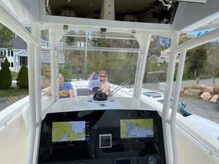 Cobia 280 Center Console image