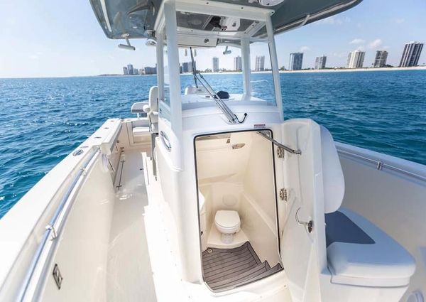 Cobia 280 Center Console image