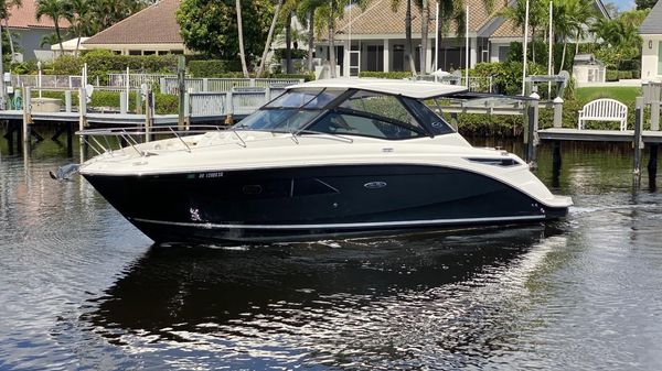 Sea Ray 320 Sundancer